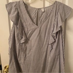 Old Navy striped v neck ruffle trim blouse